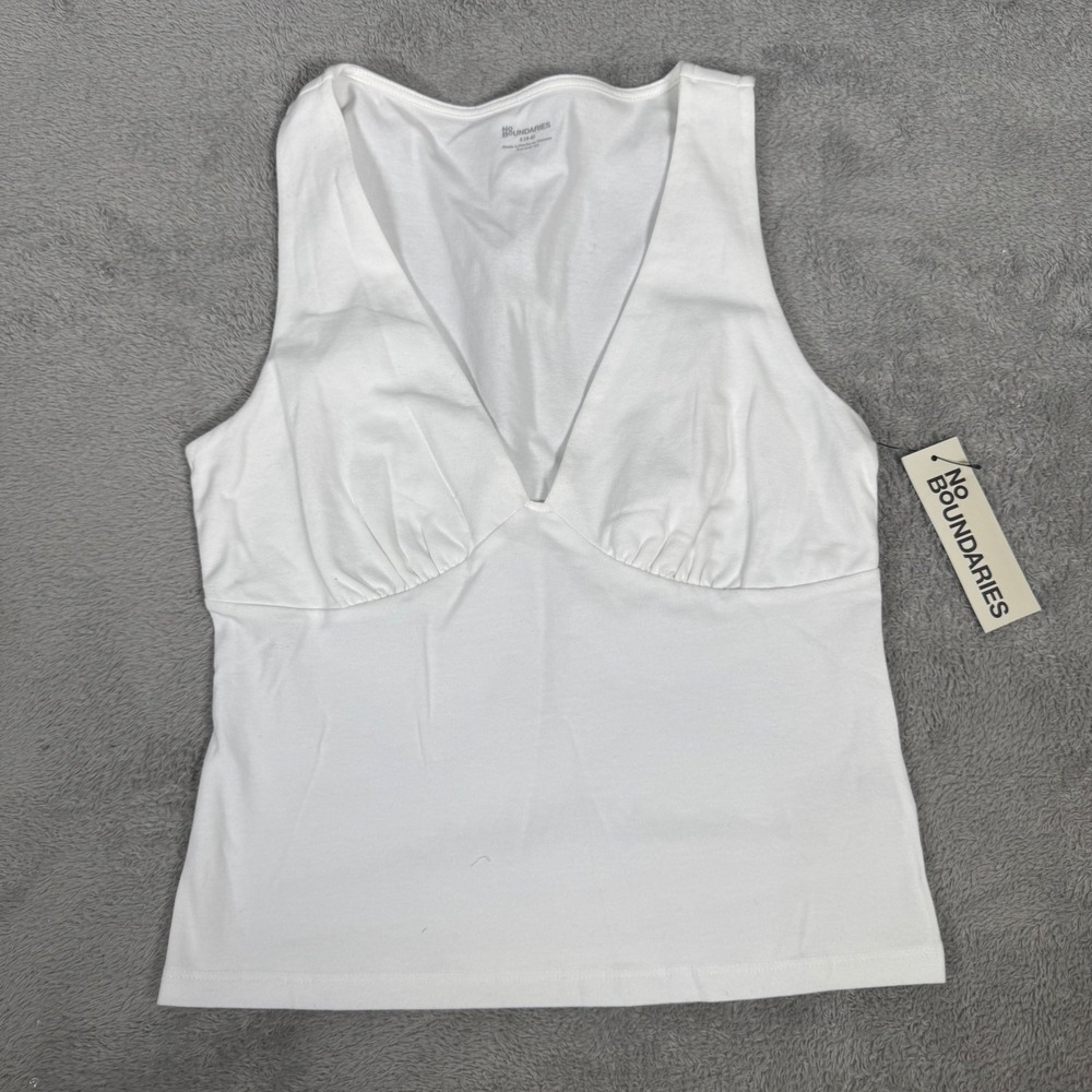 No Boundaries Plunge Tank Women S White Ruched V-Neck Sleeveless NWT